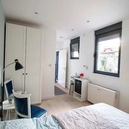 Pensión Nana / Sobe&apartmani